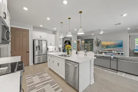 $949,900 | 10581 Woodchuck Lane, Bonita Springs, FL 34135