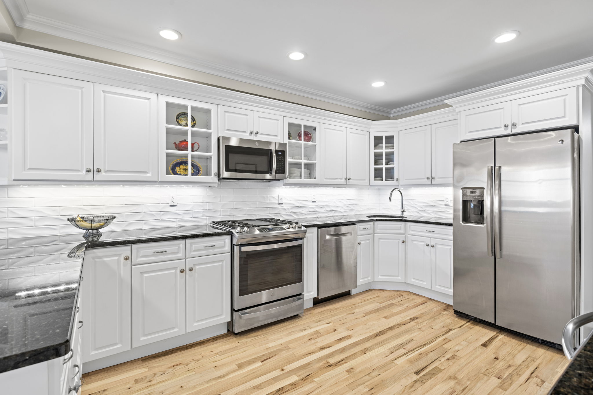 225 Clinton Street, Unit 2 Hoboken, NJ 07030 - Photo 6 of 19