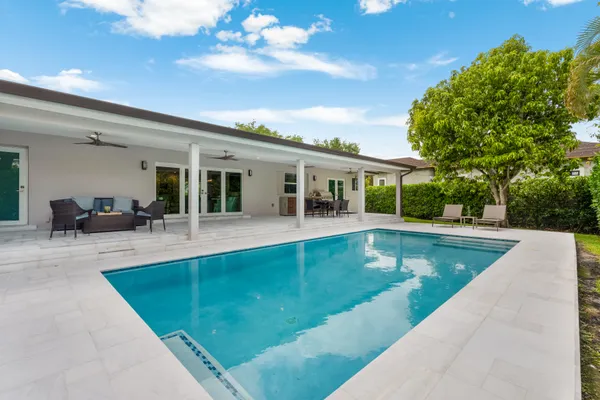 $1,800,000 | 9511 Southwest 93rd Street, Miami, FL 33176