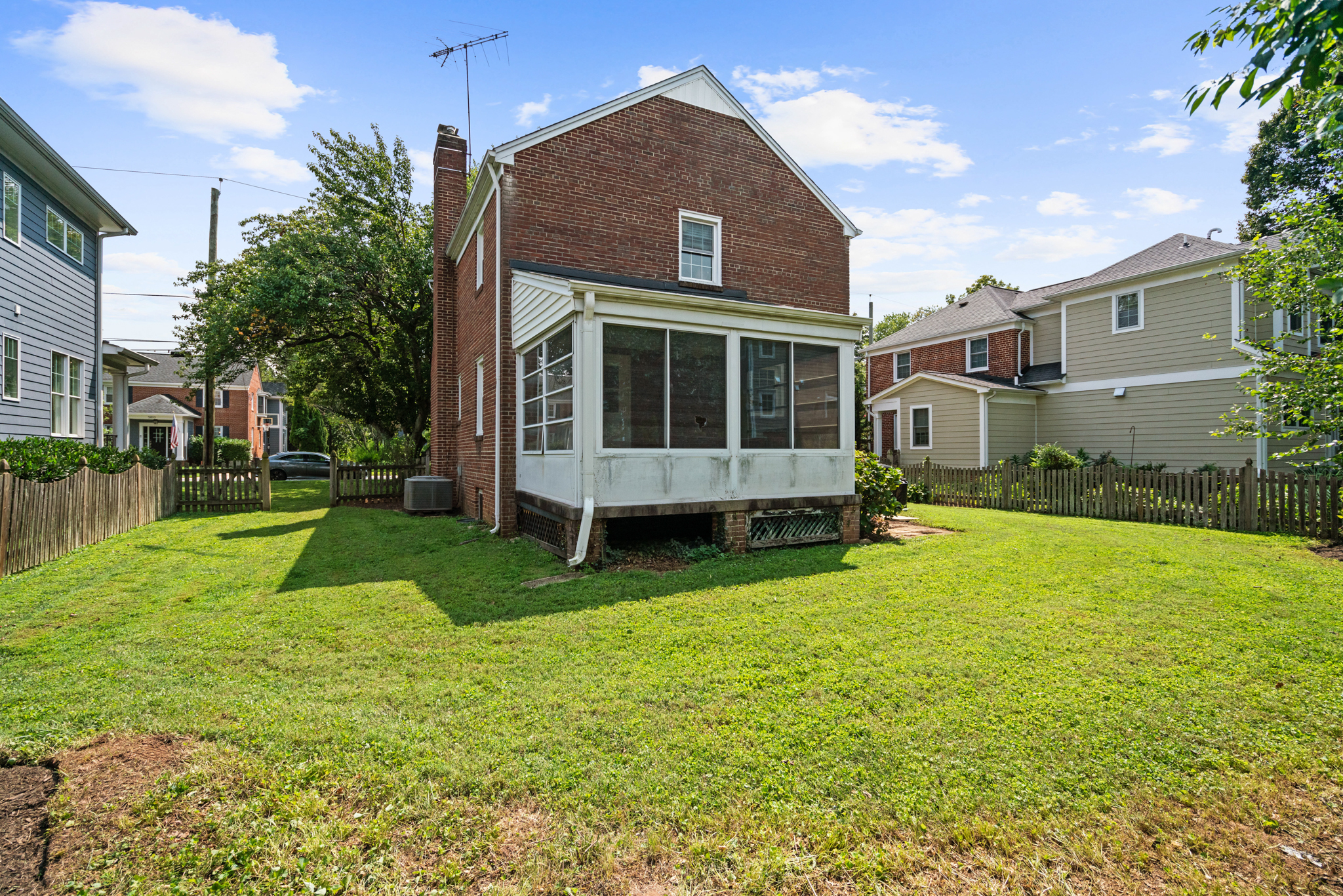 5811 Walton Road Bethesda, MD 20817 - Photo 52 of 54 Gallery Image 52