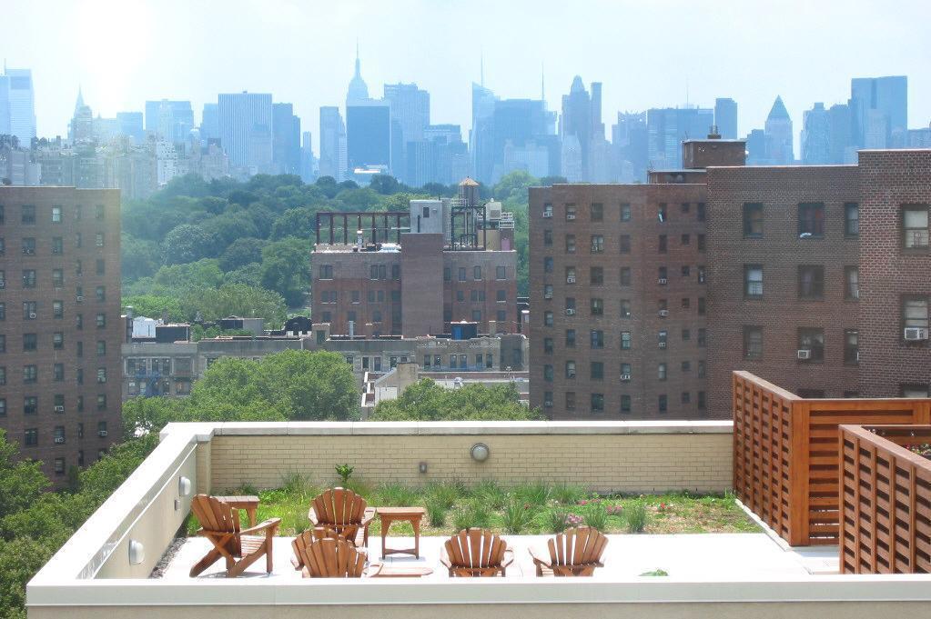 40 West 116th Street, Unit B503 Manhattan, NY 10026 - Photo 27 of 36 a view of outdoor space and yard