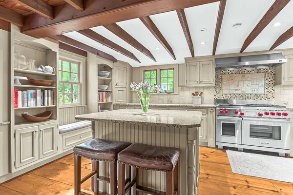 $12,000 | 60 Washington Street, Sherborn, MA 01770