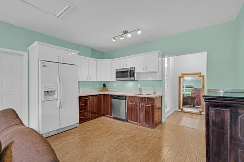 $1,799,000 | 6952 Southwest 149th Terrace, Palmetto Bay, FL 33158