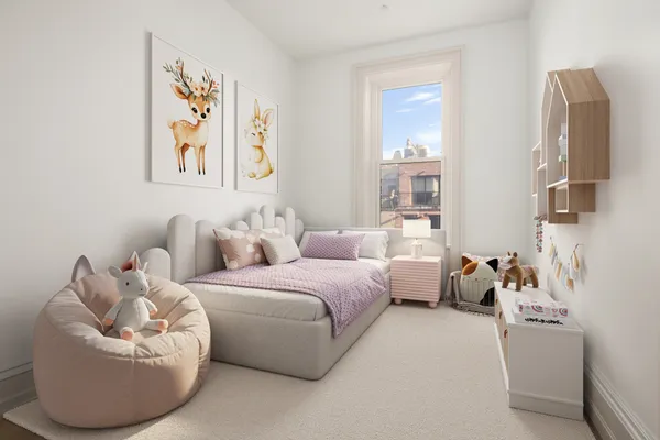 $25,000 | 33 West 74th Street, Unit 2 | Upper West Side