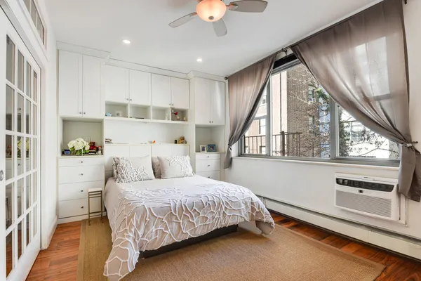 $599,000 | 225 West 70th Street, Unit 4B | Upper West Side