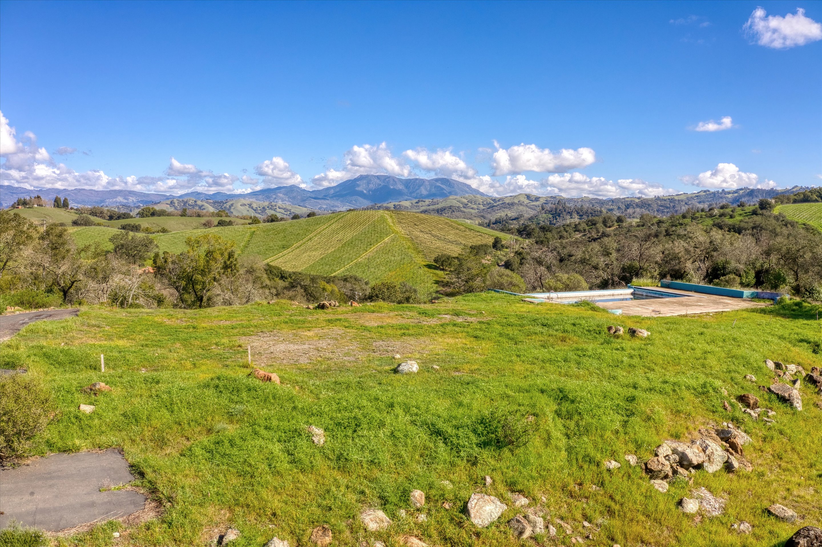 10547 And 10443 Chalk Hill Road Healdsburg, CA 95448 - Photo 4 of 23