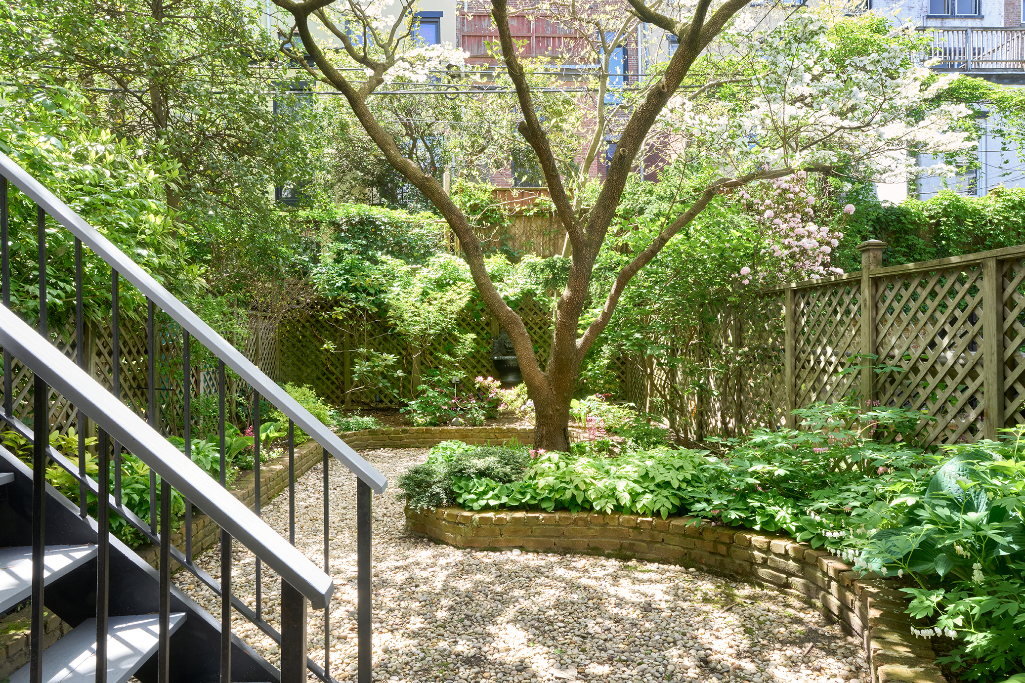 548 2nd Street Brooklyn, NY 11215 - Photo 10 of 27