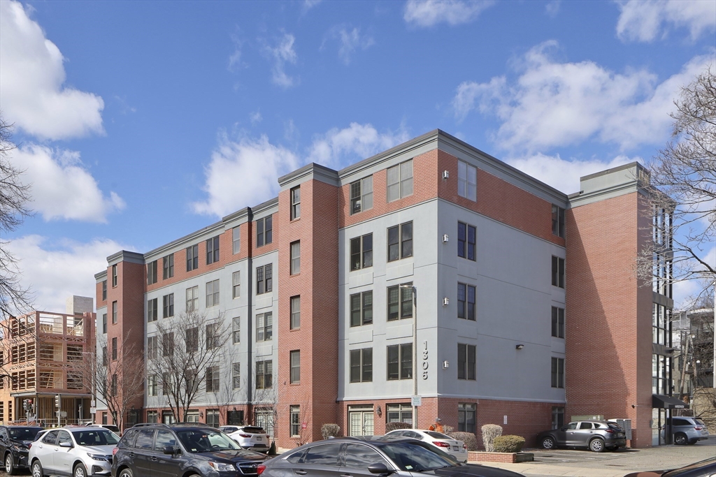 1306 Columbia Road, Unit 5C Boston, MA 02127 - Photo 16 of 19 Gallery Image 16
