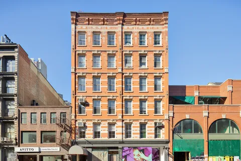 $1,450,000 | 426 West Broadway, Unit 3D | SoHo