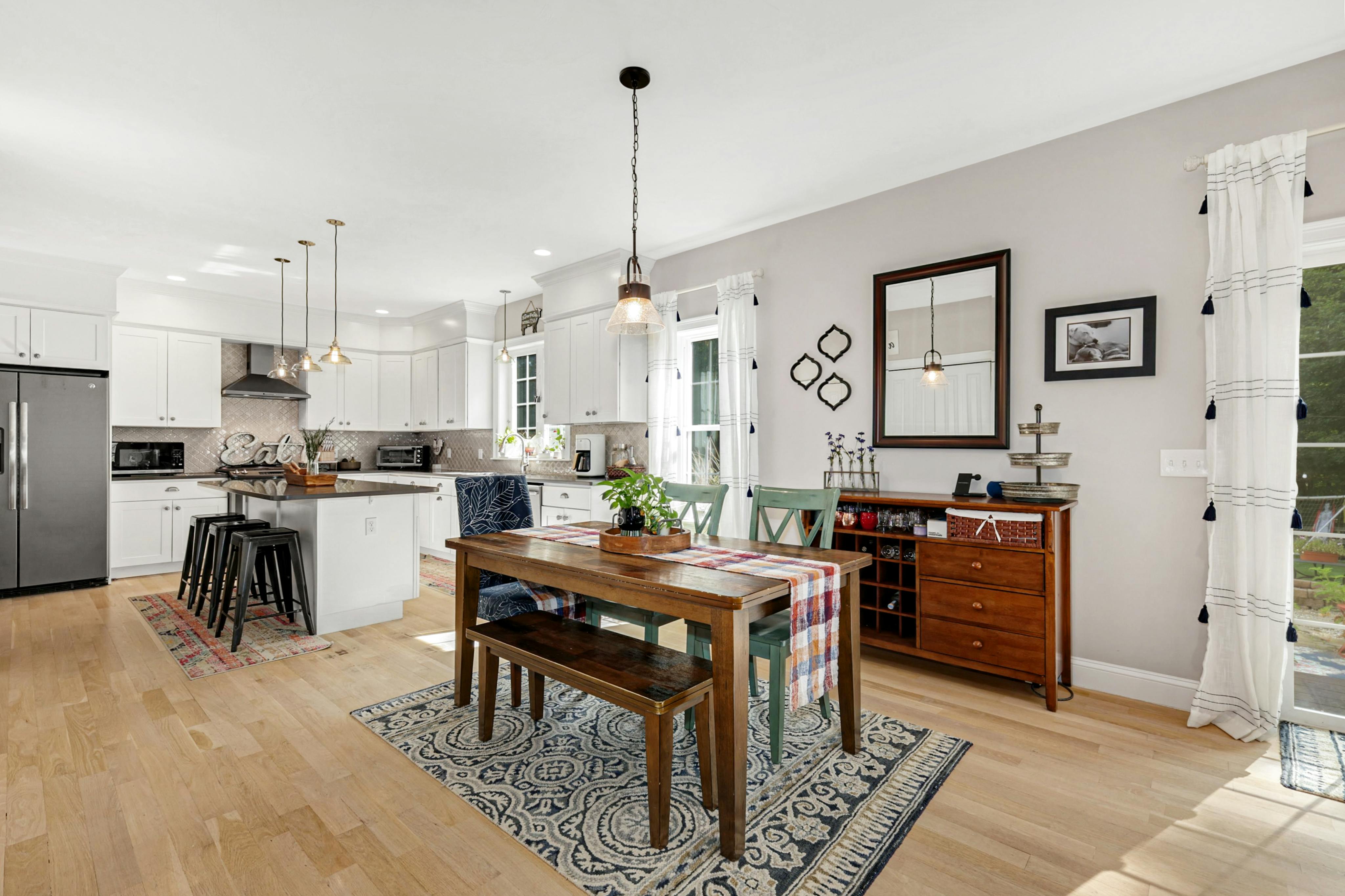 424 Langen Road Lancaster, MA 01523 - Photo 5 of 28 Gallery Image 5
