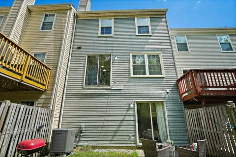 $449,900 | 4014 Sparrow House Lane, Burtonsville, MD 20866
