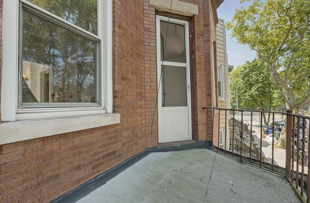 10 Seeley Street Brooklyn, NY 11218 - Photo 18 of 27 a view of front door