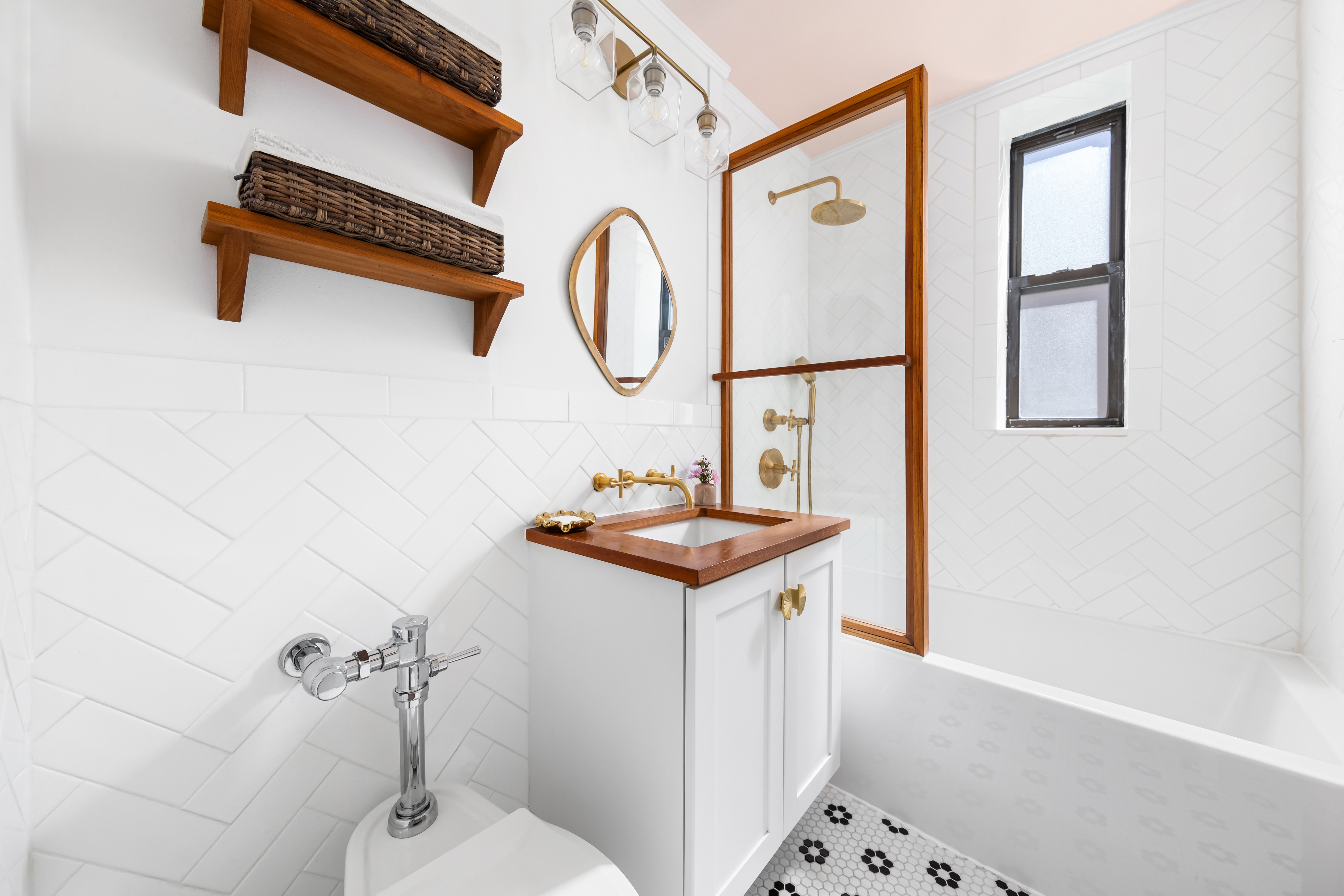 85 Barrow Street, Unit 5O Manhattan, NY 10014 - Photo 8 of 13