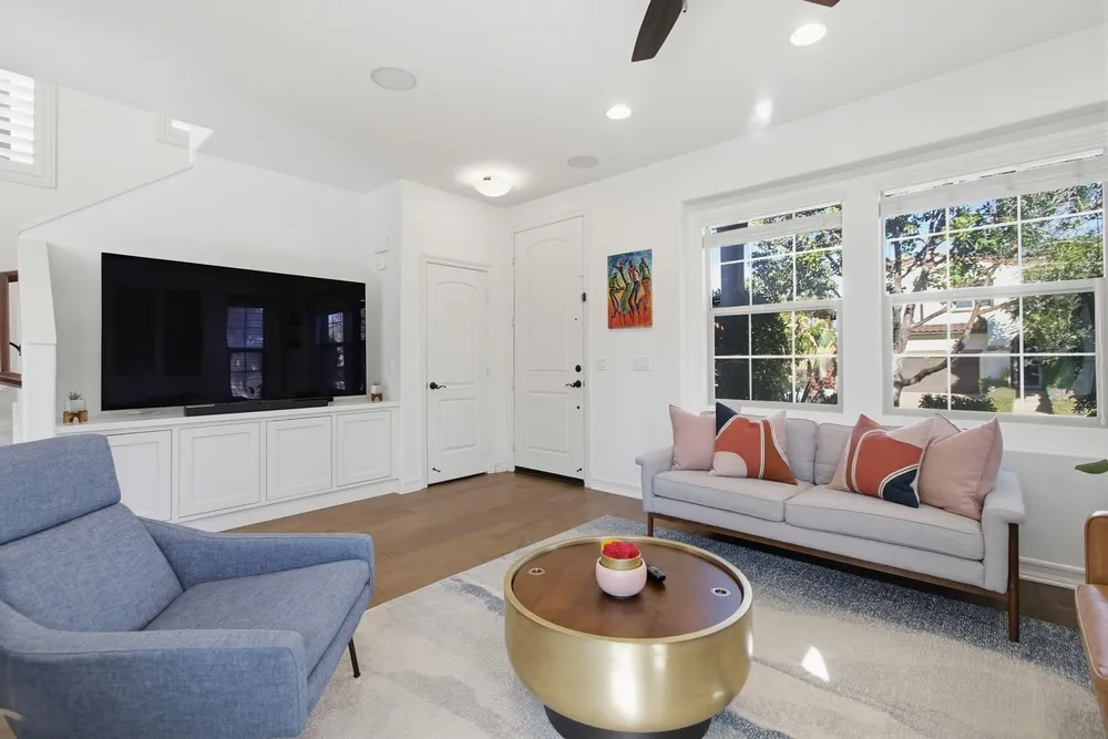 $1,449,000 | 15863 Via Montenero, San Diego, CA 92127