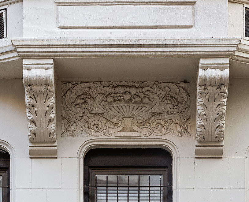 137 West 80th Street Manhattan, NY 10024 - Photo 2 of 13 Gallery Image 2