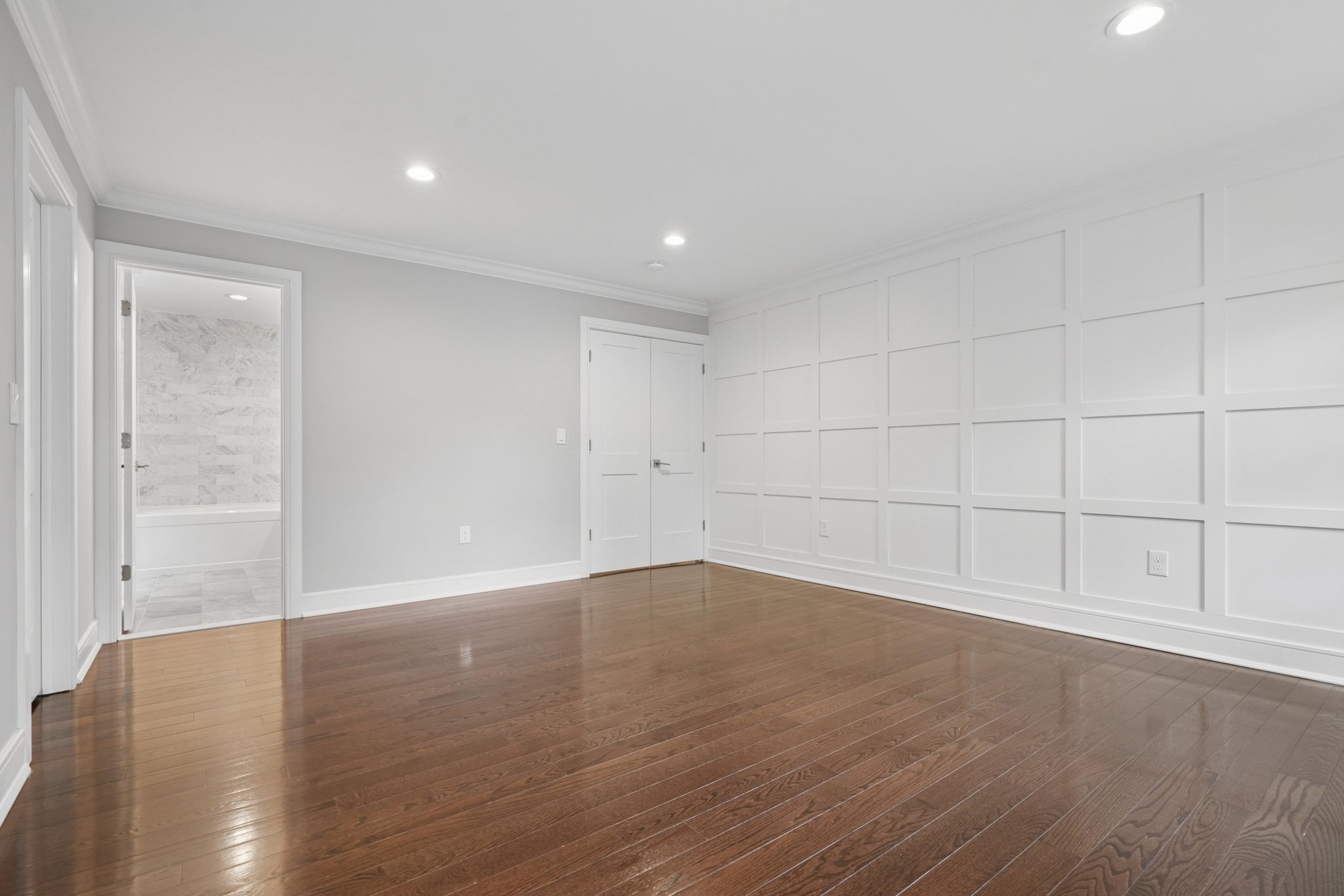 823 River Road Chatham, NJ 07928 - Photo 30 of 60 a view of an empty room with wooden floor
