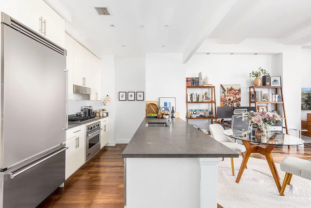 1 Hanson Place, Unit 19H Brooklyn, NY 11243 - Photo 3 of 19