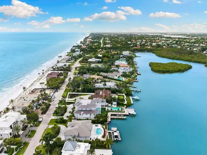 $14,900,000 | 3695 Gordon Drive, Naples, FL 34102