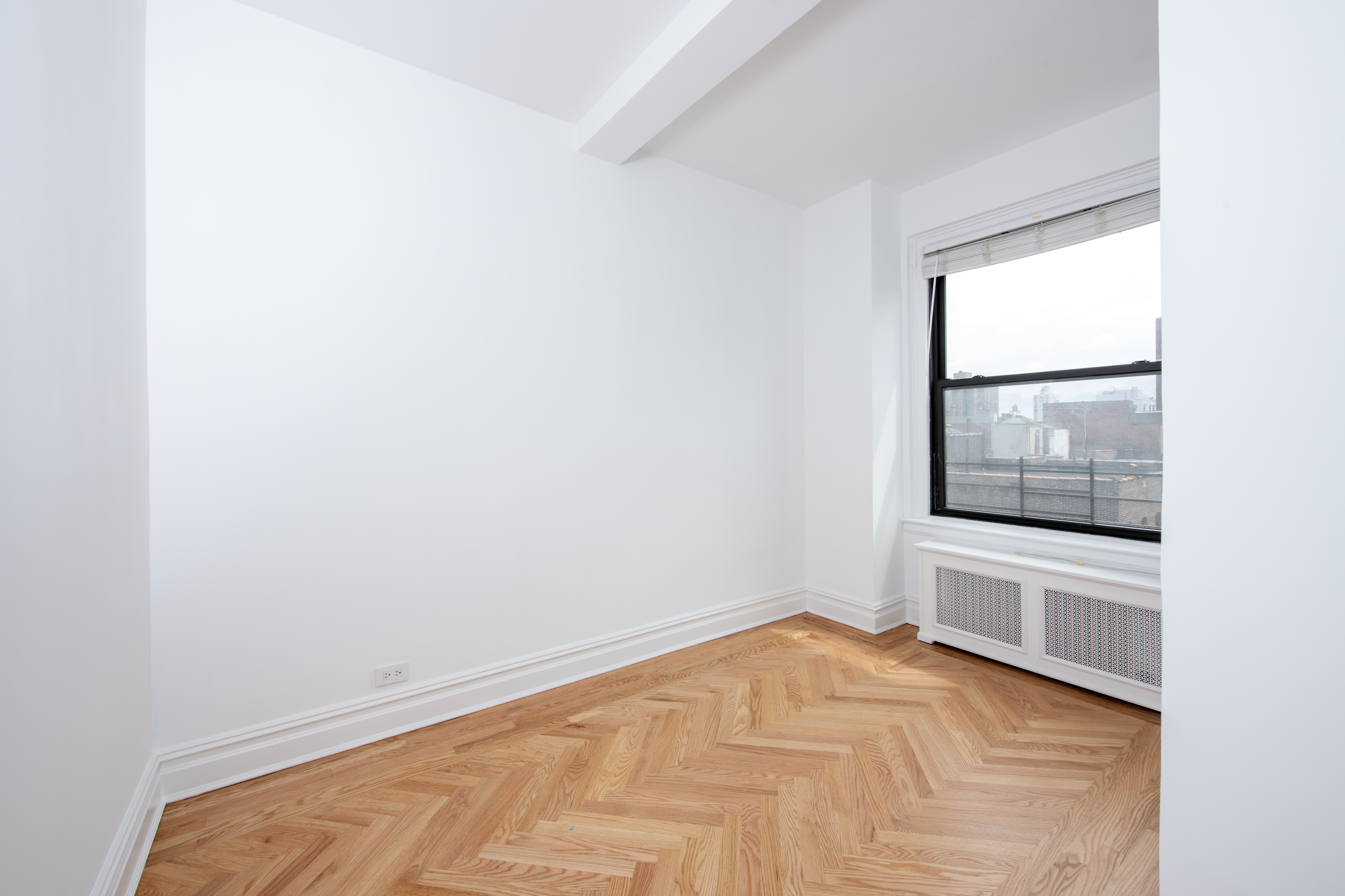 245 West 107th Street, Unit 8G Manhattan, NY 10025 - Photo 11 of 24 Gallery Image 11