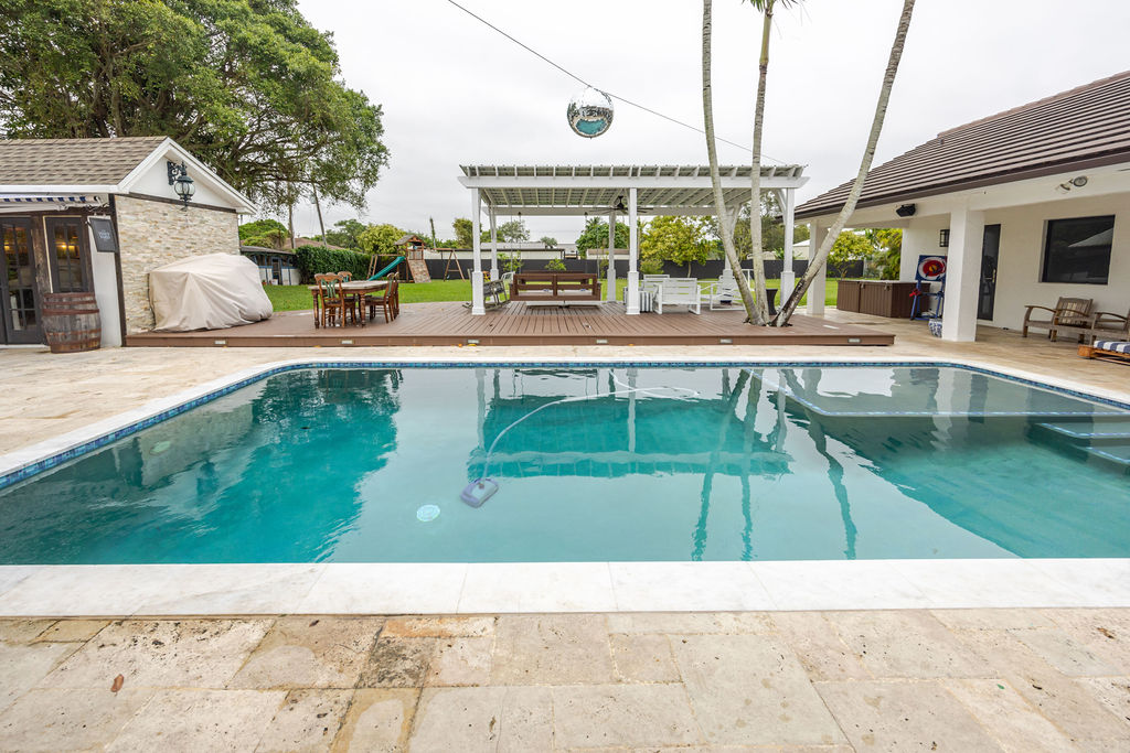 11301 Southwest 95th Street Miami, FL 33176 - Photo 12 of 12