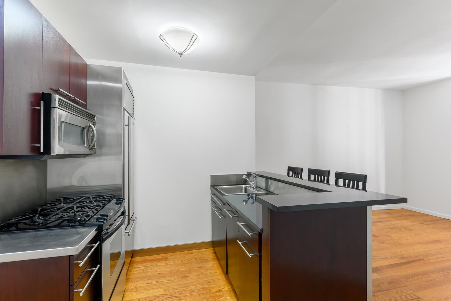 150 Nassau Street, Unit 7A Manhattan, NY 10038 - Photo 3 of 12