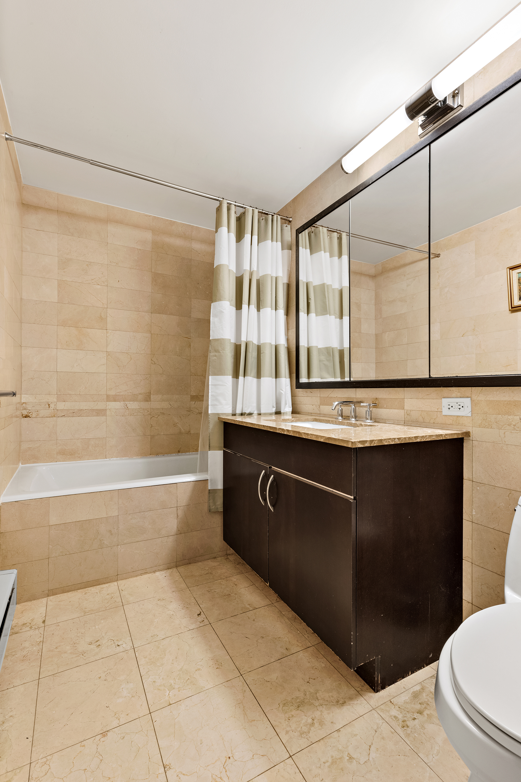 40 West 116th Street, Unit B408 Manhattan, NY 10026 - Photo 7 of 17