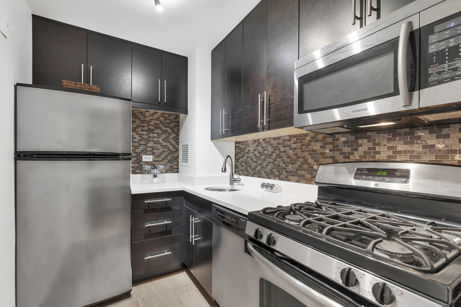 16 West 16th Street, Unit 3FS Manhattan, NY 10011 - Photo 4 of 6