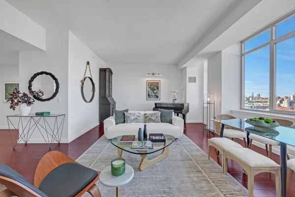 $2,025,000 | 1485 5th Avenue, Unit 18/19H | Harlem