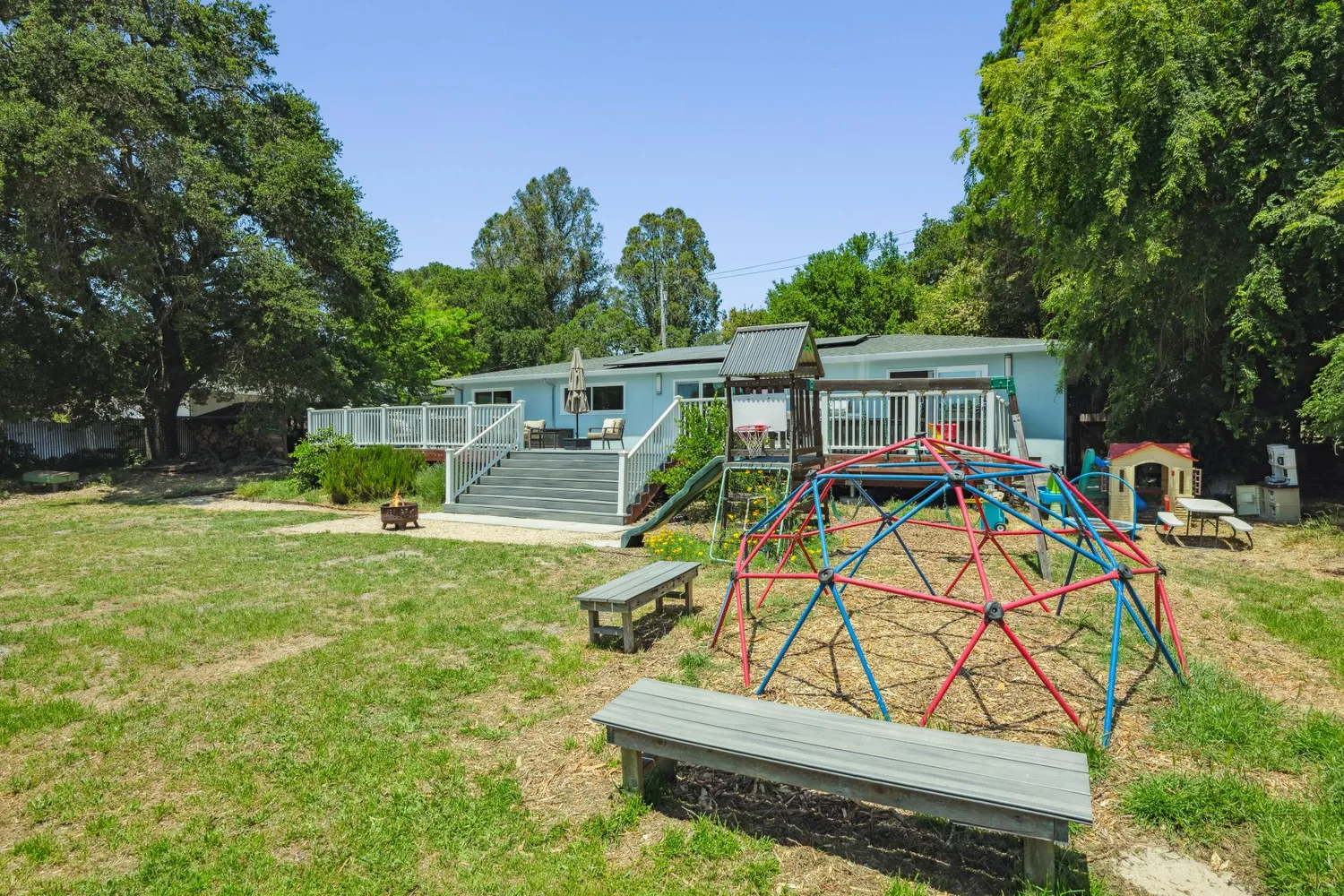 $1,400,000 | 498 Lohrman Lane, Petaluma, CA 94952