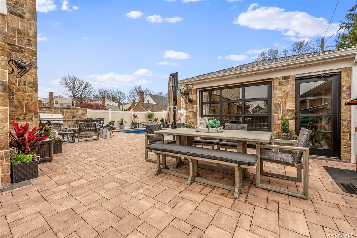 3-34 149th Place Queens, NY 11357 - Photo 2 of 30