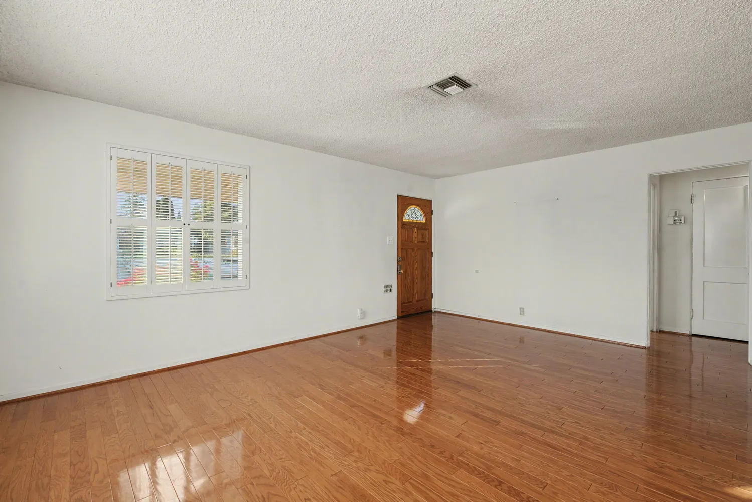 $1,349,000 | 4830 Ledge Avenue, Los Angeles, CA 91601