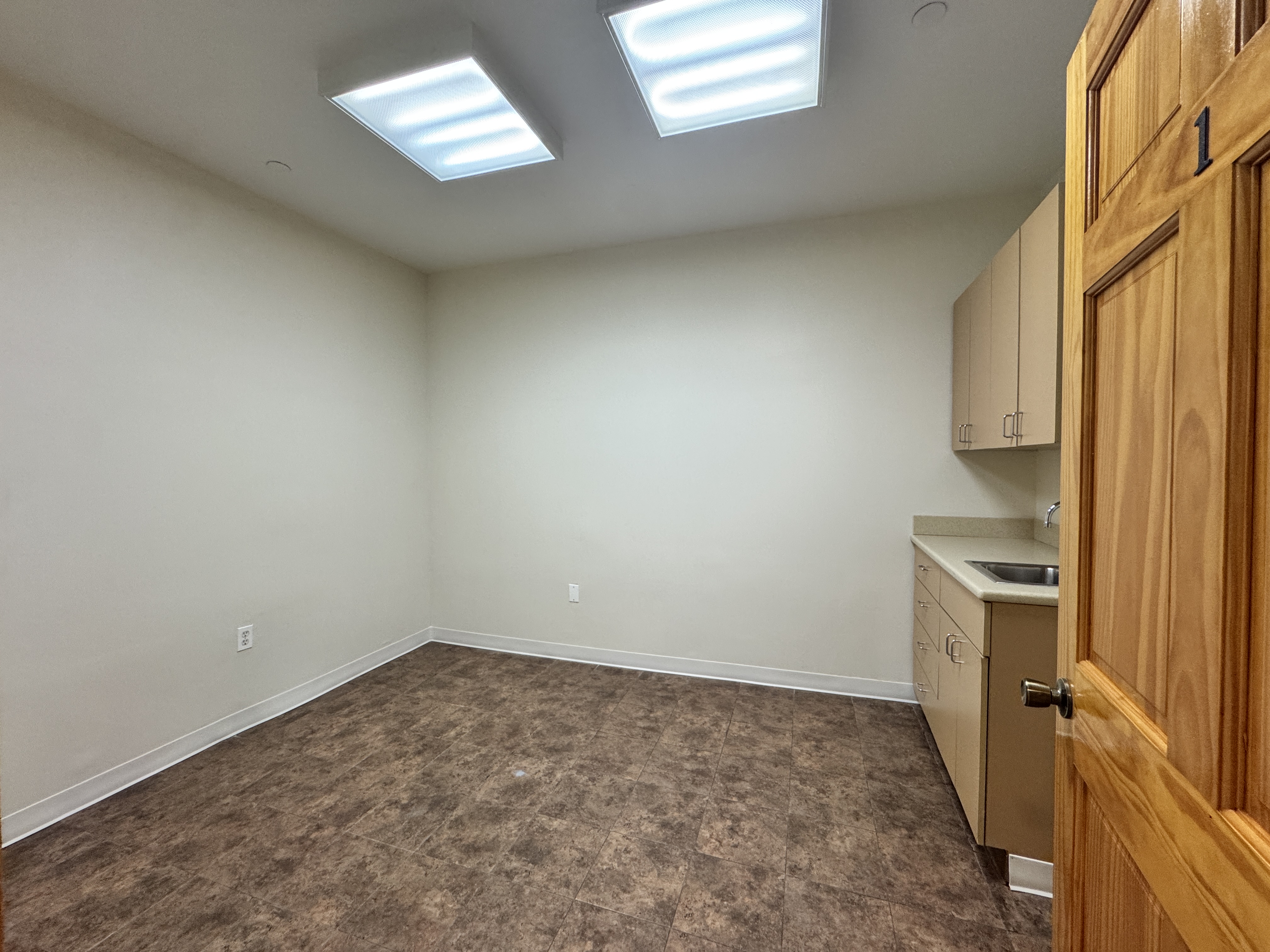 406 15th Street, Unit M1 Brooklyn, NY 11215 - Photo 3 of 19