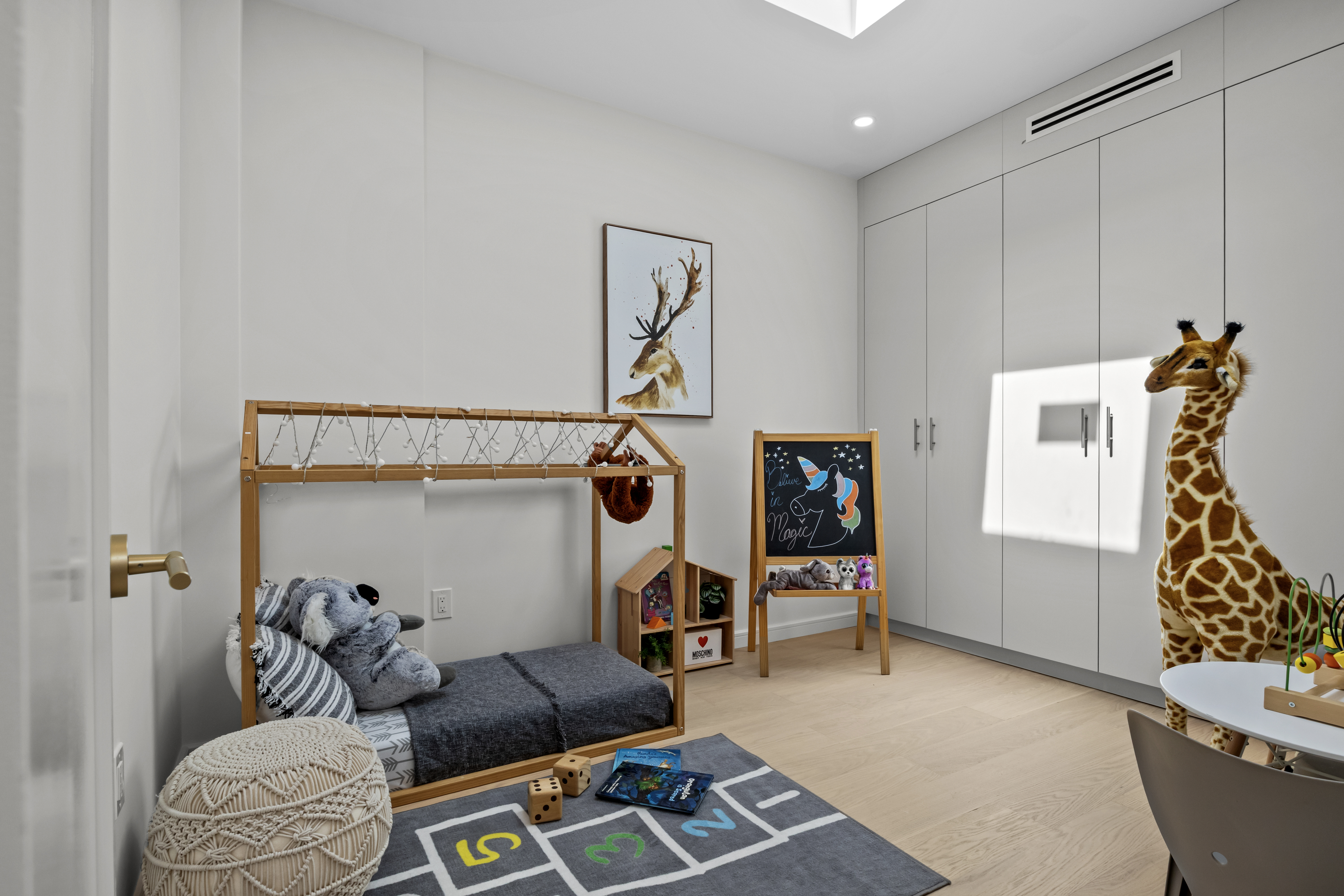 320 10th Street Brooklyn, NY 11215 - Photo 23 of 41 a room with furniture and gym equipment