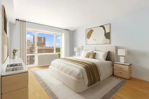 $1,725,000 | 1280 5th Avenue, Unit 12C | Upper Carnegie Hill