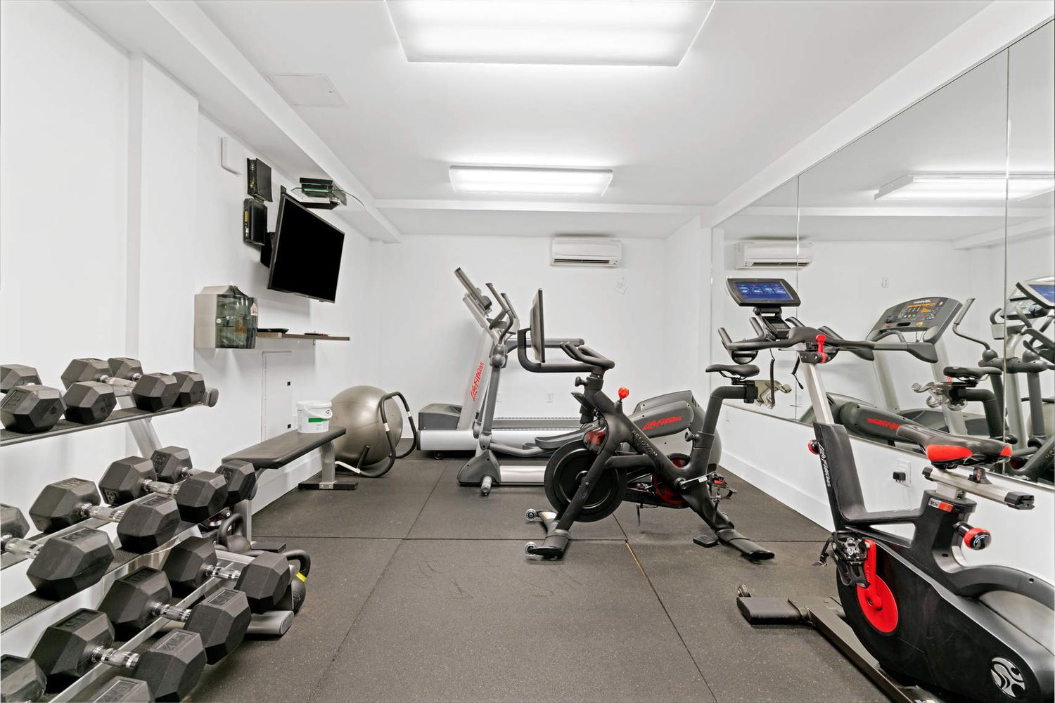 9917 Shore Road, Unit 7C Brooklyn, NY 11209 - Photo 12 of 13