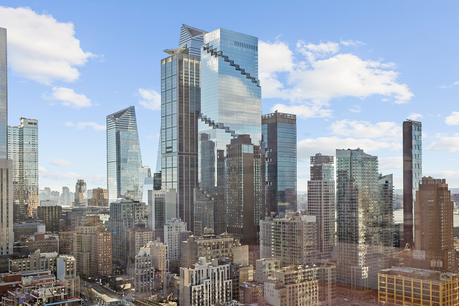 350 West 42nd Street, Unit 33G Manhattan, NY 10036 - Photo 13 of 20 a city view