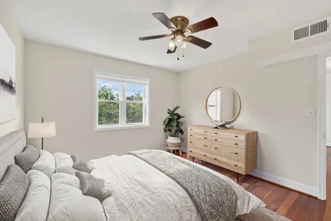 $169,900 | 3868 9th Street Southeast, Unit 301, Washington, DC 20032