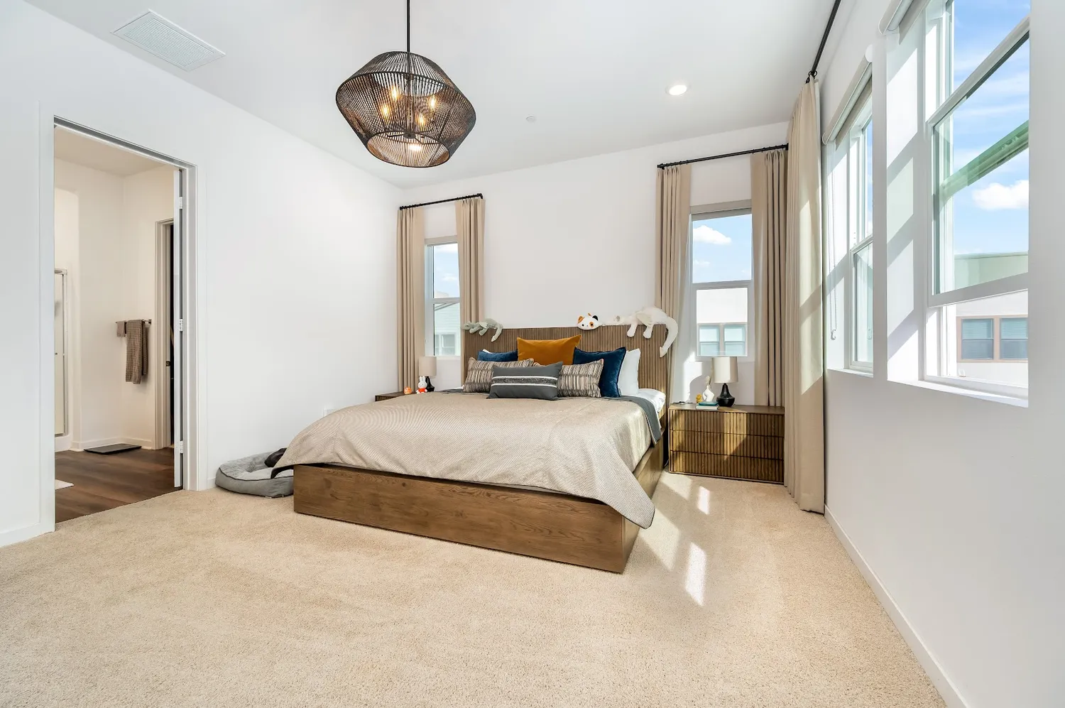 $905,000 | 27525 Illumination Court, Valencia, CA 91381