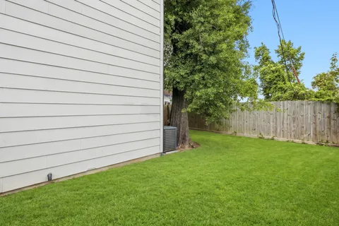 $375,000 | 1404 Mansfield Street, Houston, TX 77091
