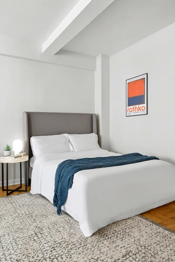 $792,000 | 7 Lexington Avenue, Unit 12F | Gramercy