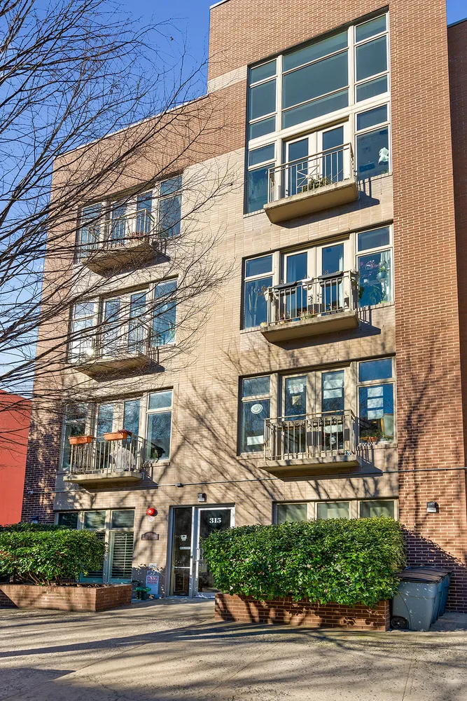 $5,800 | 315 Greene Avenue, Unit 4A | Bedford-Stuyvesant