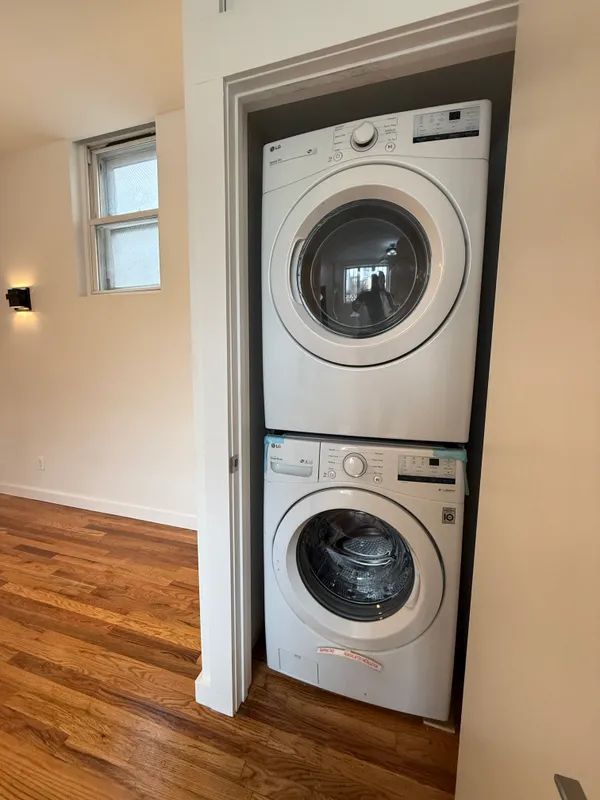 $3,600 | 660 Degraw Street | Park Slope