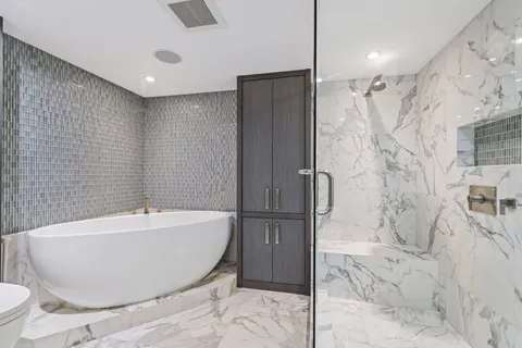 $3,100,000 | 2660 South Ocean Boulevard, Unit 503S, Palm Beach, FL 33480