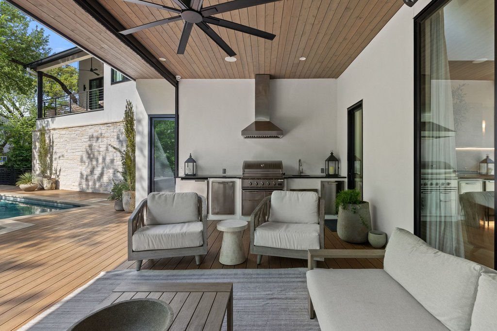 401 Honeycomb Ridge Austin, TX 78746 - Photo 24 of 34