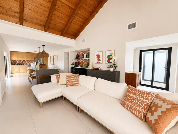 $699,000 | 20435 Northeast 10th Court, Miami, FL 33179