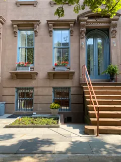 $4,100 | 237 Union Street, Unit GARDEN | Carroll Gardens