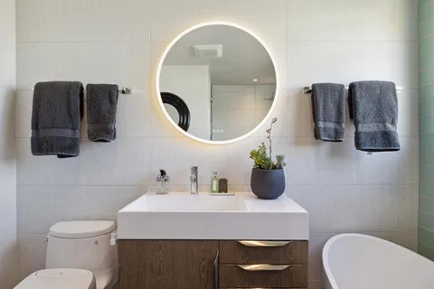 $15,000 | 685 Noe Street, San Francisco, CA 94114