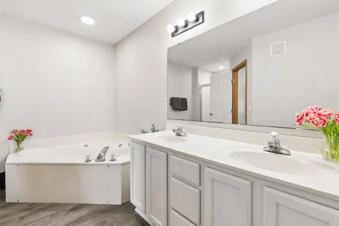 $270,000 | 1651 Riverwood Drive, Burnsville, MN 55337