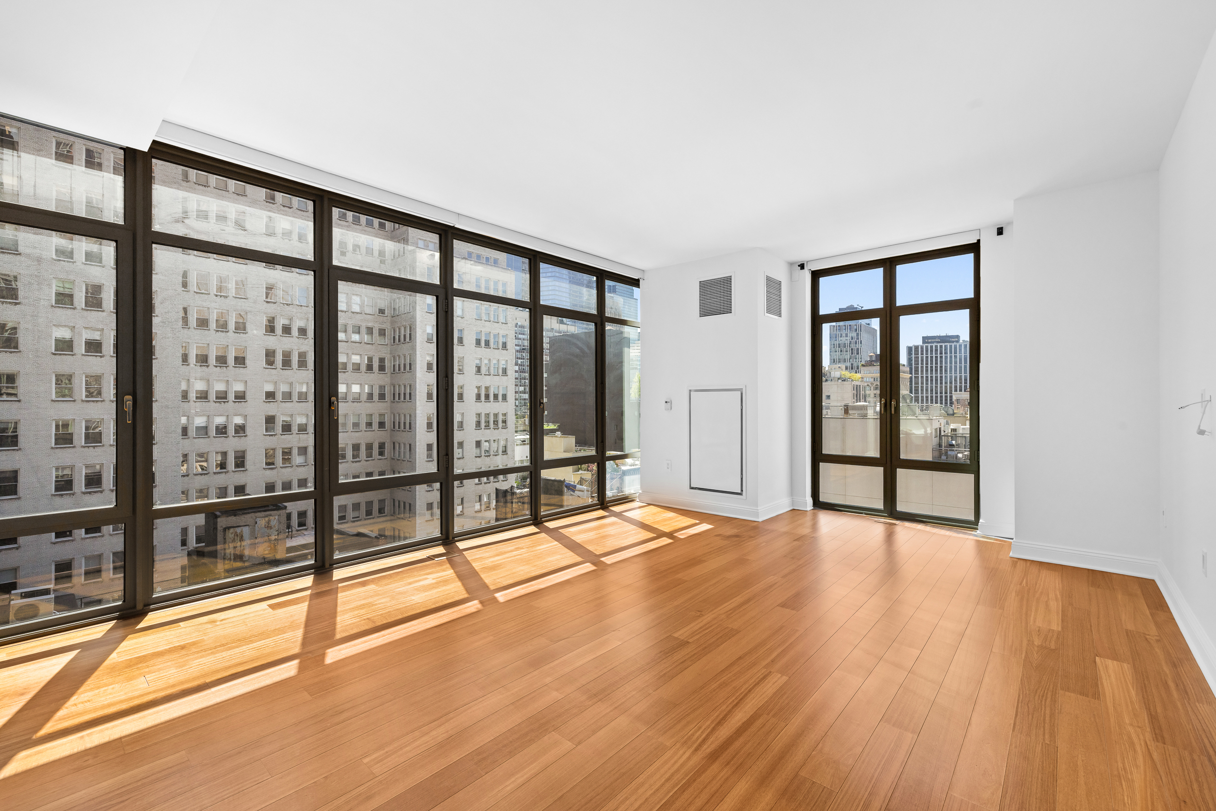 57 Reade Street, Unit 10F Manhattan, NY 10007 - Photo 2 of 14
