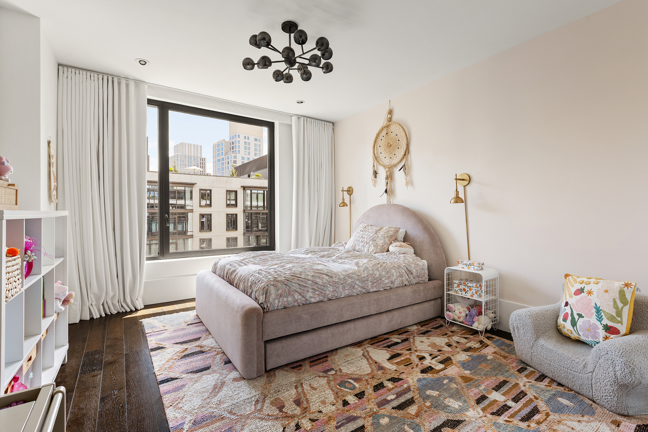 429 Kent Avenue, Unit PH3 Brooklyn, NY 11249 - Photo 25 of 39